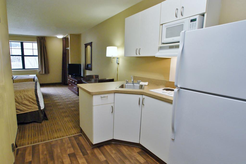 Extended Stay America Suites - Phoenix - Airport Exteriör bild